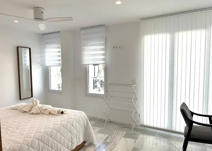 Smile Cavana Apartments